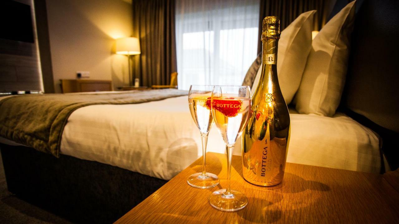 Heywood Spa Hotel Tenby Eksteriør billede