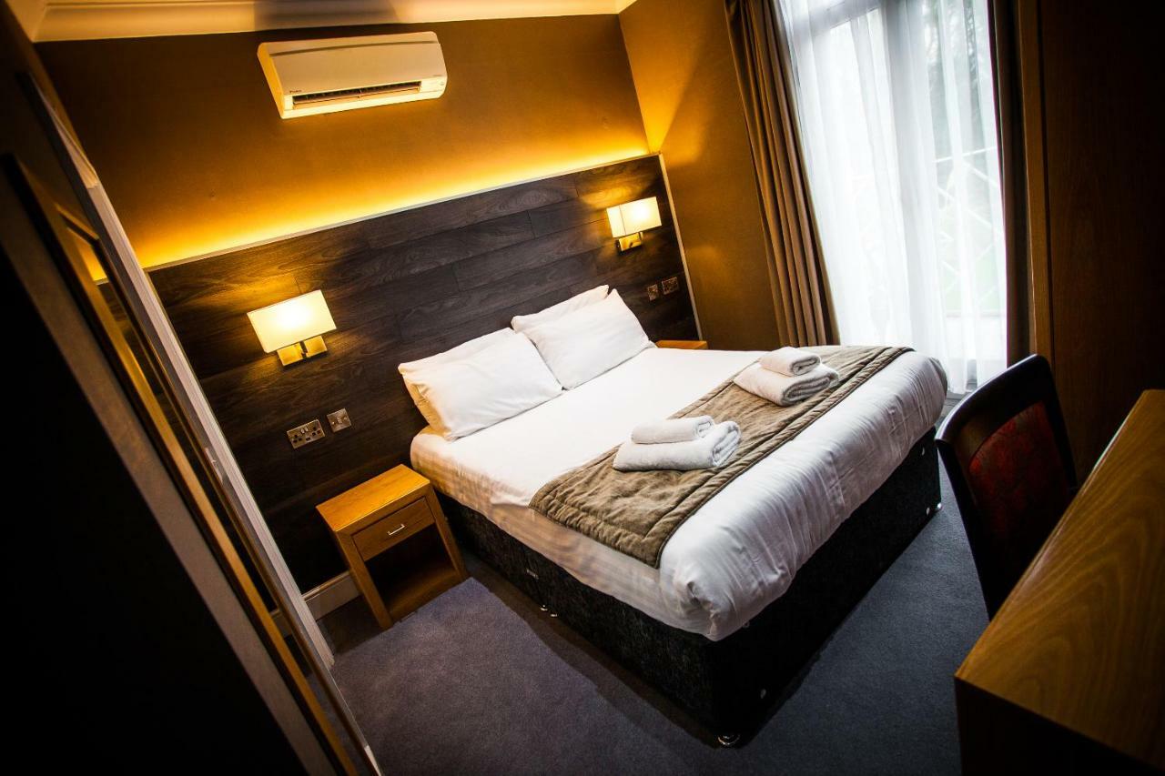 Heywood Spa Hotel Tenby Eksteriør billede